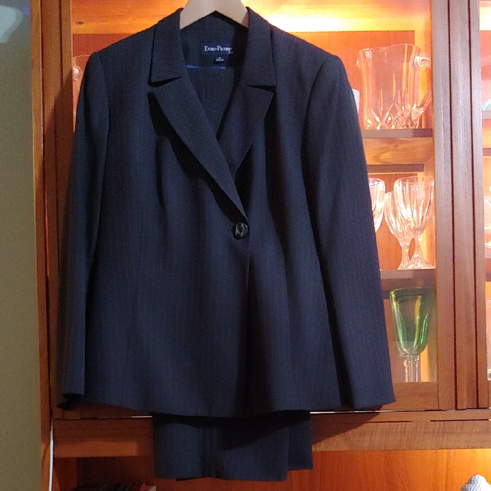 Evan Picone Charcoal Suit Jacket and Slacks